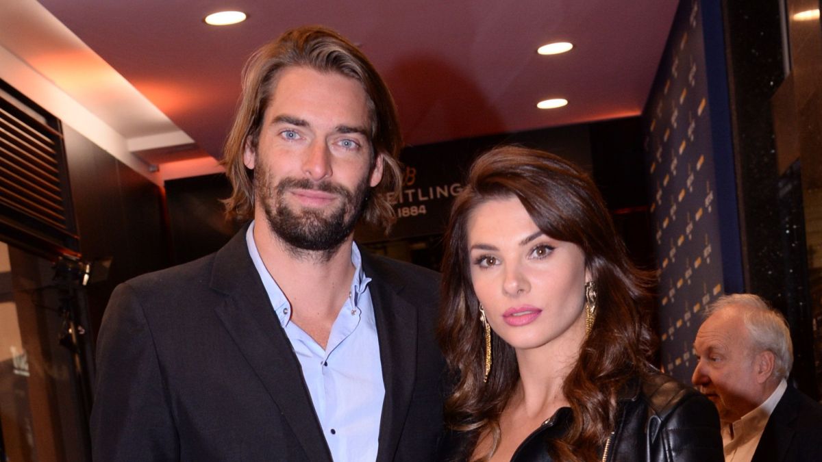 Alice Detollenaere et Camille Lacourt @Bestimage Alice Detollenaere et Camille Lacourt @Bestimage
