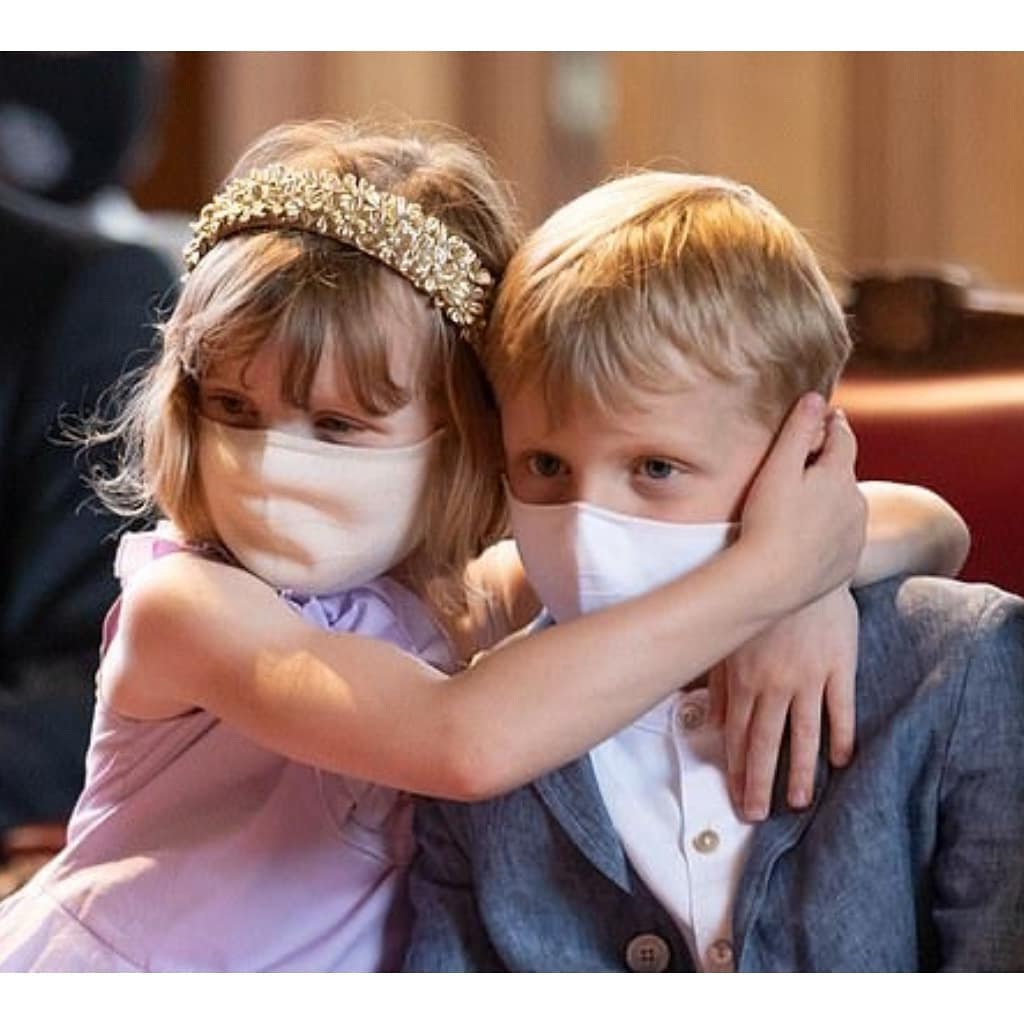 La princesse Gabriella et le prince Jacques @Instagram La princesse Gabriella et le prince Jacques @Instagram