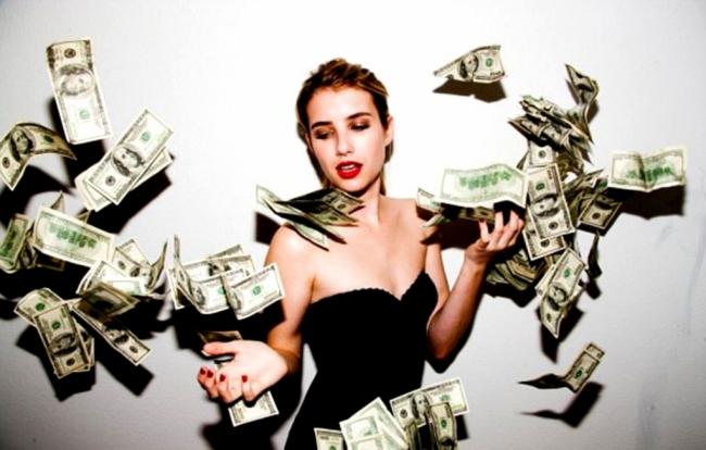 Emma Roberts : Photo sexy signées Tyler Shields.
