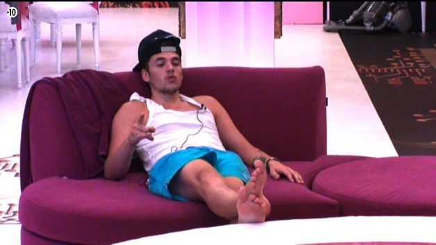 Secret Story 6 : Caméra cachées et aveux des candidats