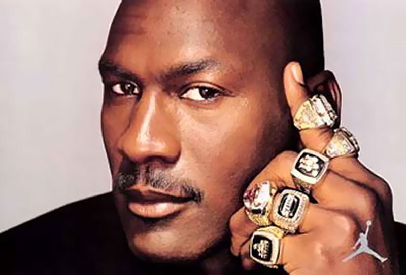 Michael Jordan : Va-t-il devoir faire appel à Stéphane Plaza pour vendre son palace ?