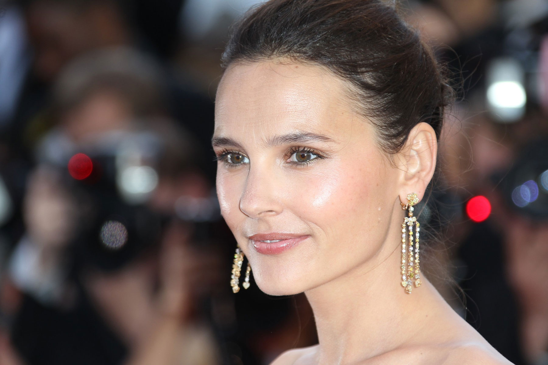 Virginie Ledoyen enceinte de son troisième enfant