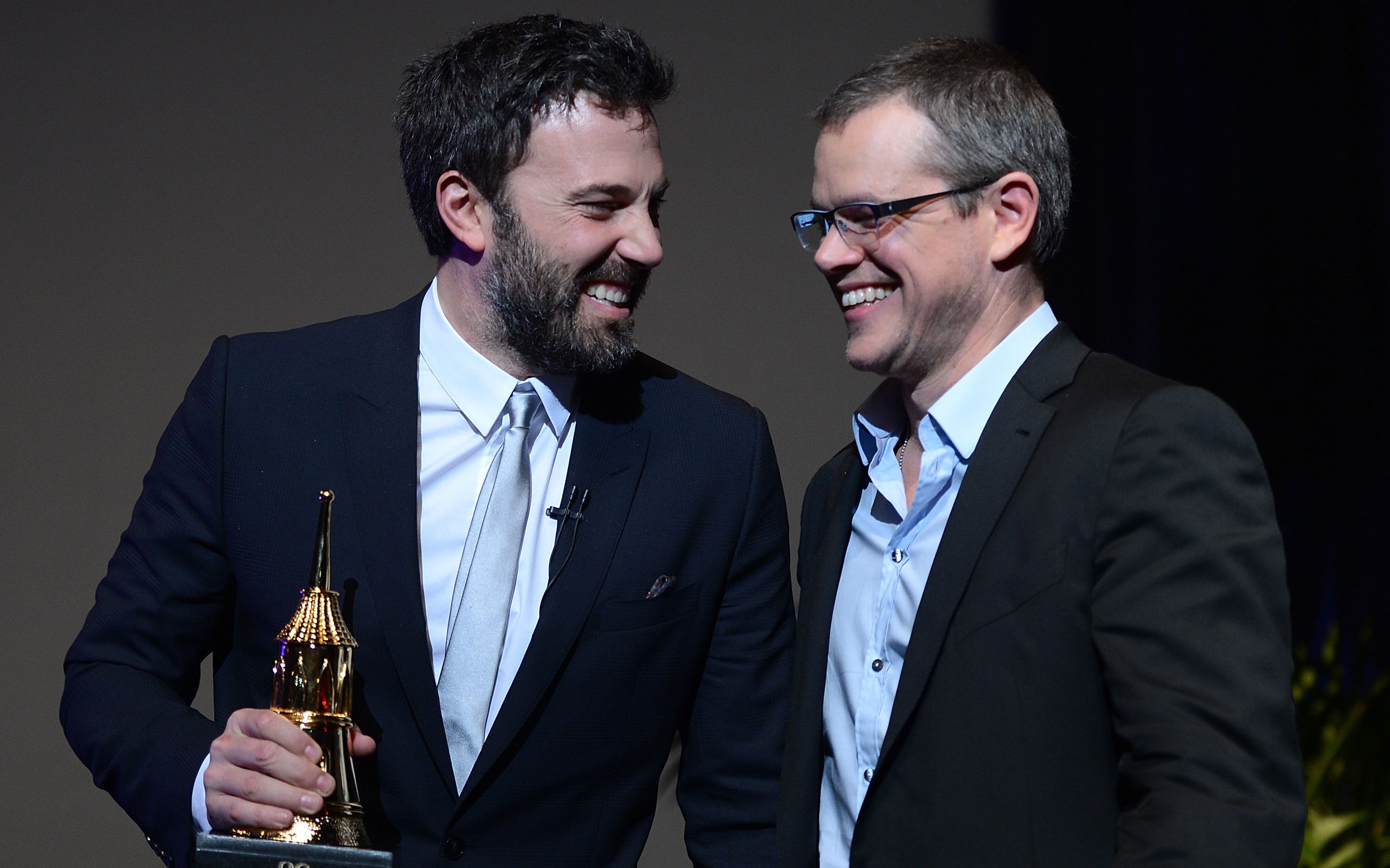 Matt Damon envoie ses fesses par fax à Ben Affleck