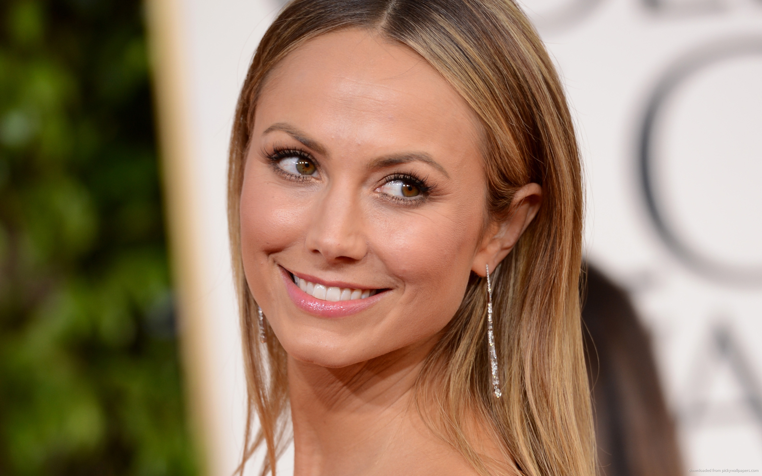 Stacy Keibler, l'ex de Georges Clooney déjà  enceinte !