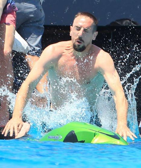 Franck Ribéry pris en flag à Ibiza !