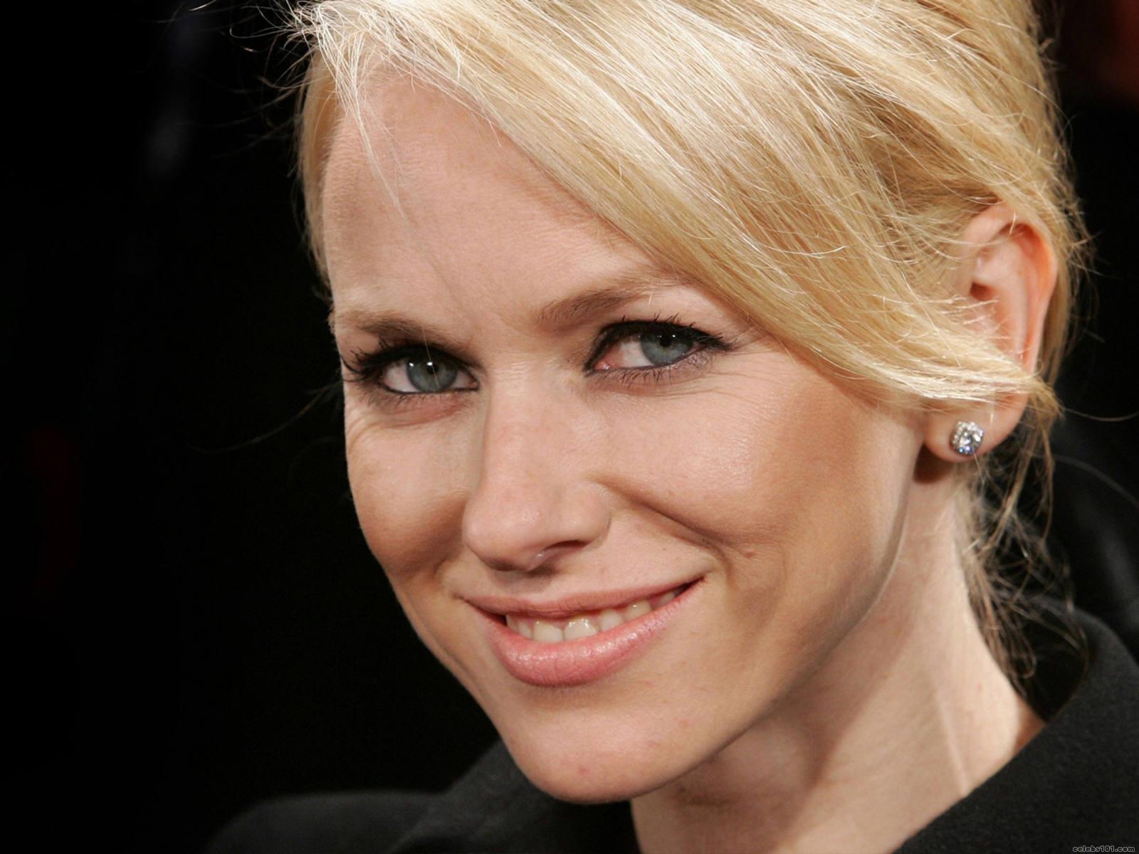 Naomi Watts : Petite pause bien méritée