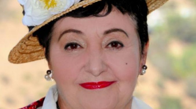 #AlloNabilla : Mémé Livia balance sur Thomas et Nabilla