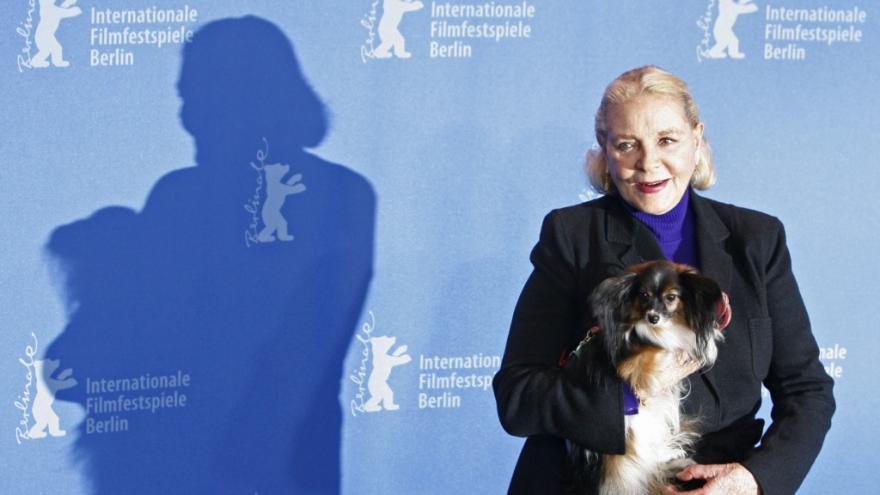 La chienne de Lauren Bacall hérite d'un joli pactole !