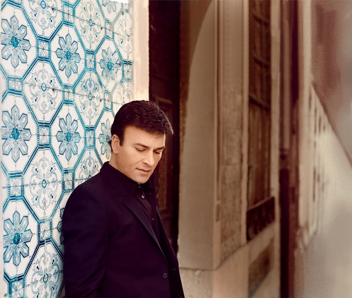 Tony Carreira : &quot;Michèle&quot; son nouveau single feat Gérard Lenorman
