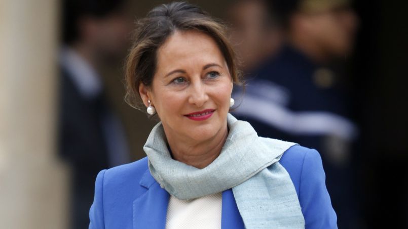 Bourdin Direct : Segolène Royal interrogée sur le livre de Valérie Trierweiler