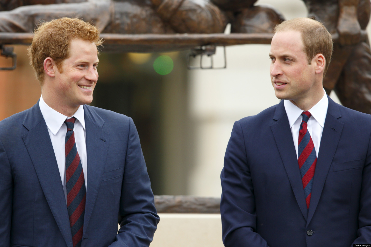 Les Princes William et Harry se souviennent de Lady Diana comme "la meilleure maman du monde"