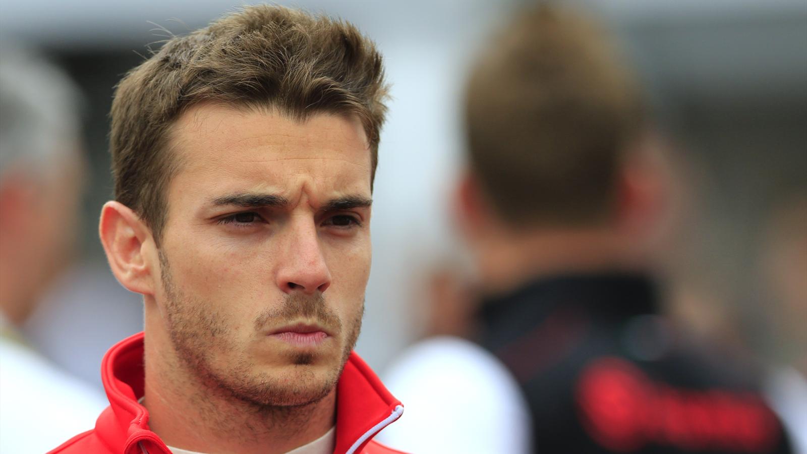 Jules Bianchi : Le pilote de F1 est sorti du coma mais est toujours dans un état grave