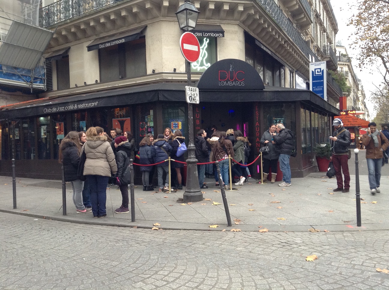 Exclu : On a assisté au concert privé de Tal !