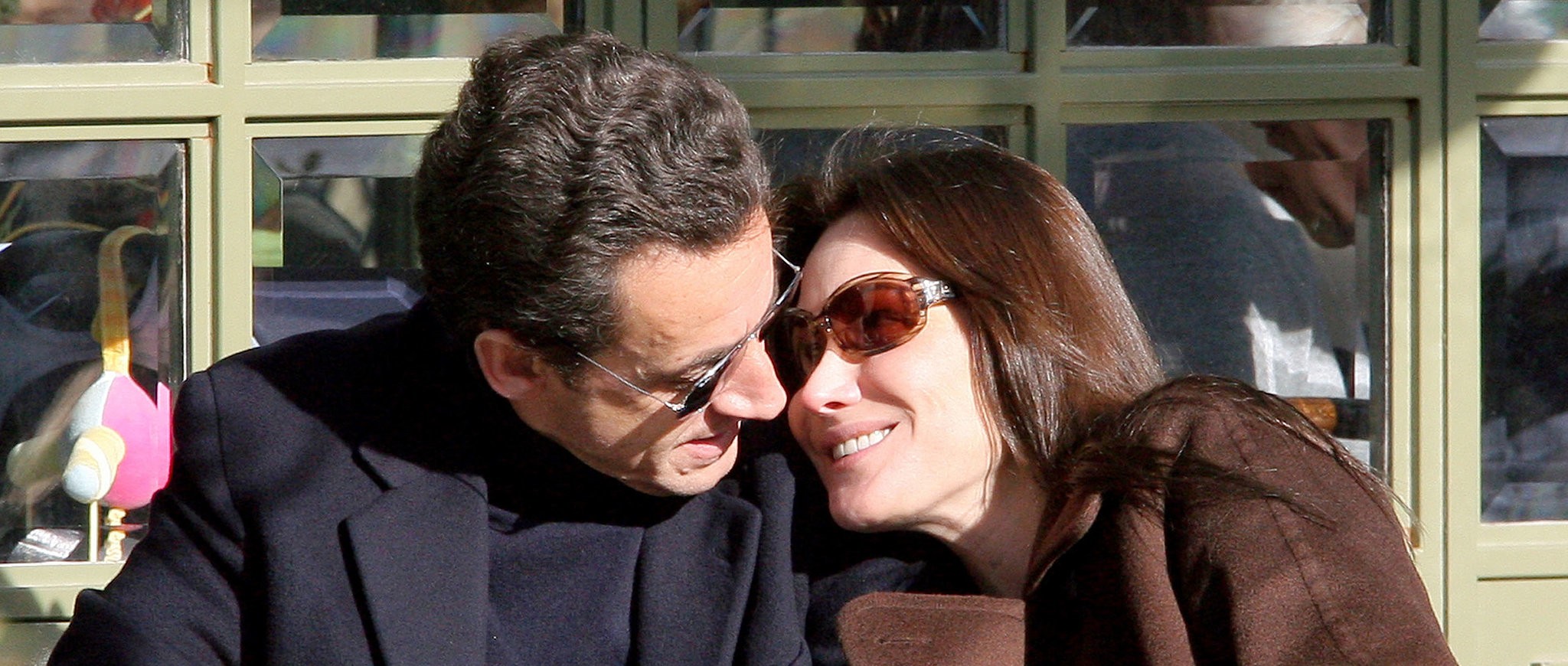 Carla Bruni-Sarkozy aime sentir Nicolas Sarkozy