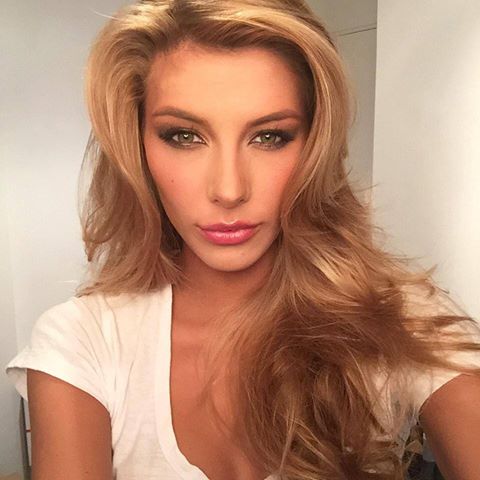 #JeSuisCharlie : Camille Cerf s'attire la colère des internautes