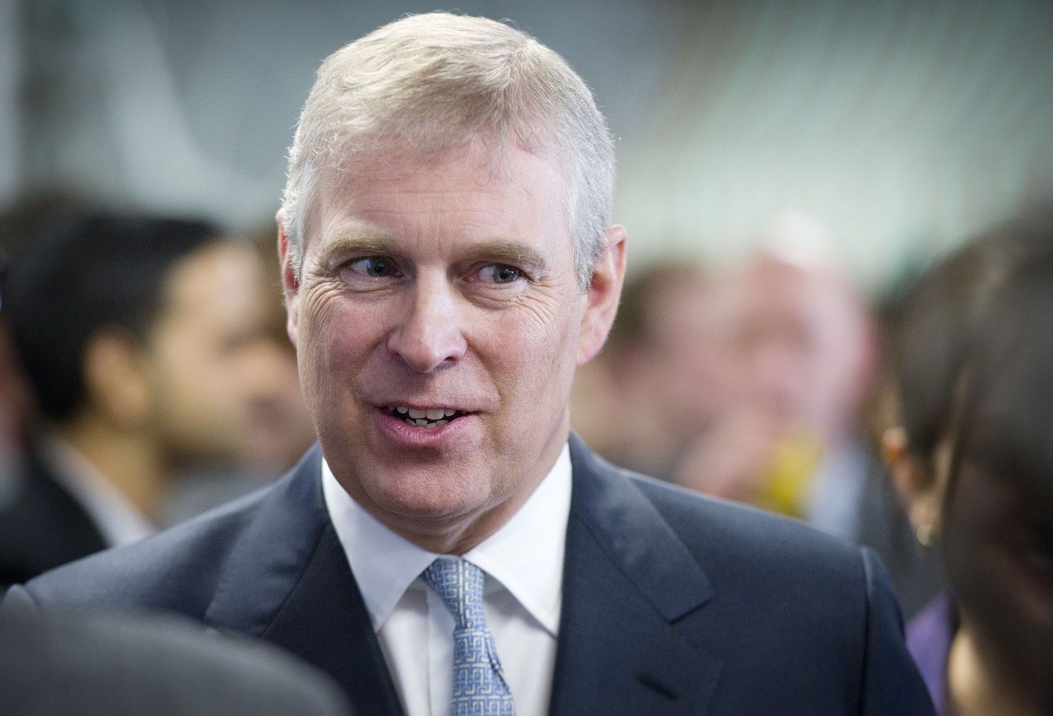 Le prince Andrew accusé d’esclavage sexuel : Et maintenant la sex tape ?