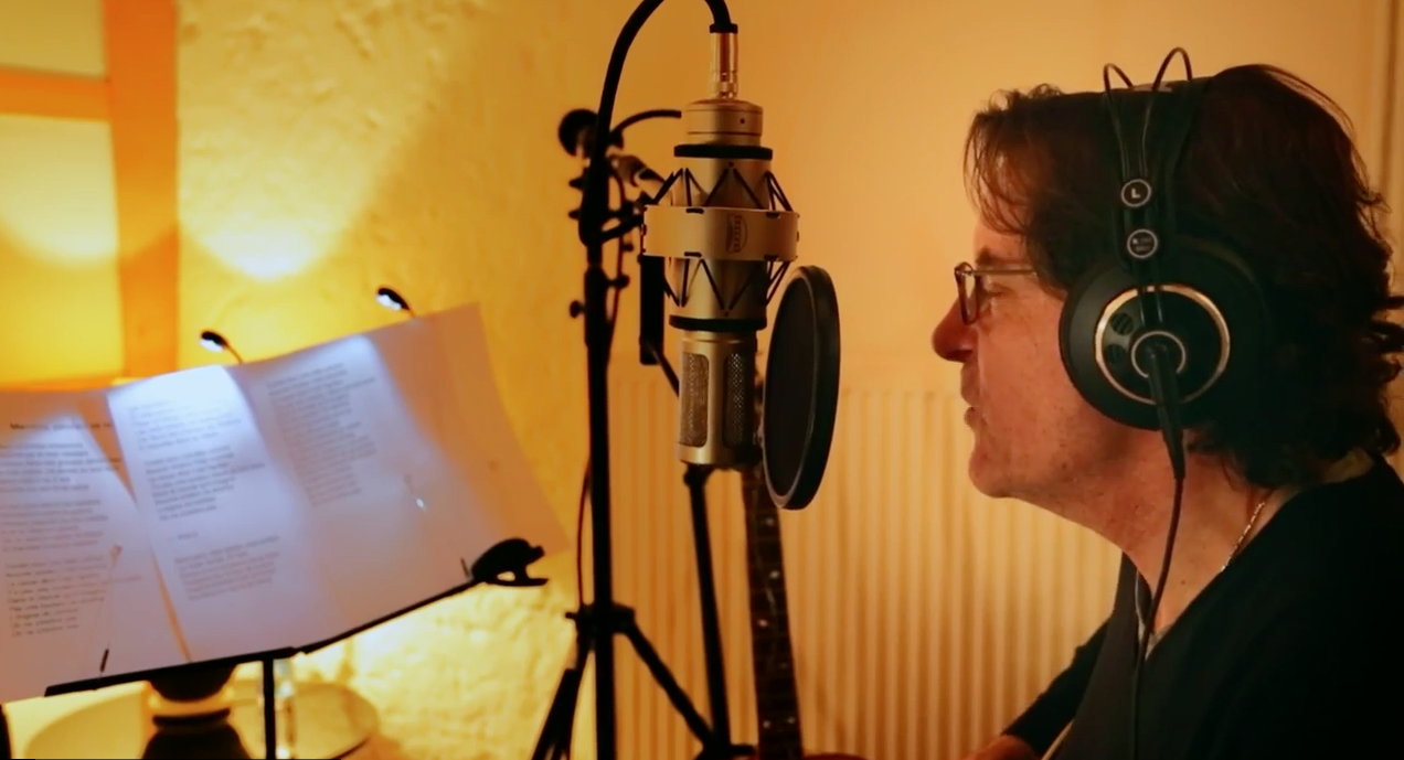 Francis Cabrel : Découvrez la vidéo studio de son nouveau titre « Mandela, Pendant Ce Temps »