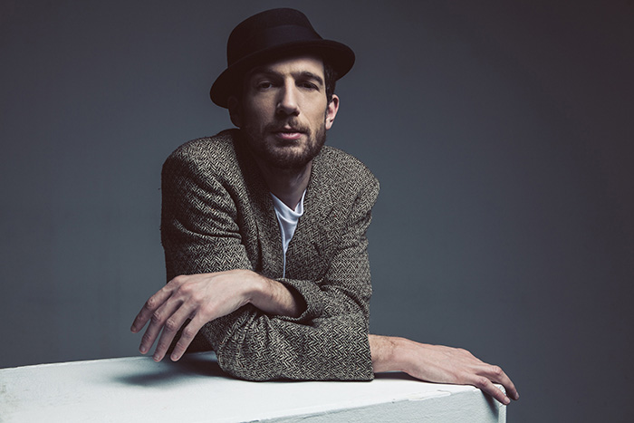 Igit : La version Miss Missing You en version acoustique est disponible !