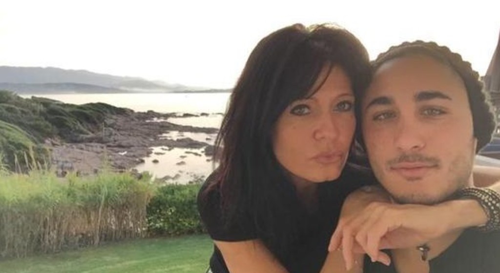 #LesAnges7 : Vivian accusé de viol, Nathalie accourt à sa rescousse