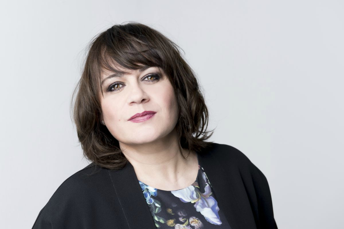 Lisa Angell : &quot;A Cause&quot;, nouvel extrait de son album en écoute !