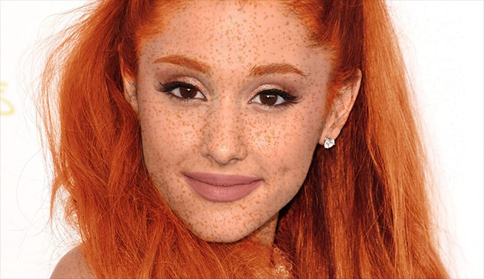 Top 10 des stars qui auraient été canons avec des cheveux roux !