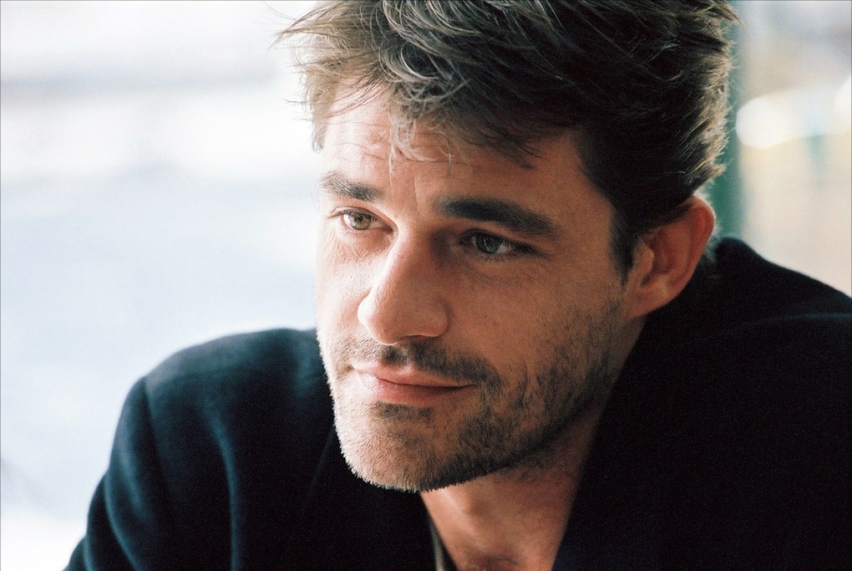 Thierry Neuvic fait une belle déclaration d'amour à Jenifer