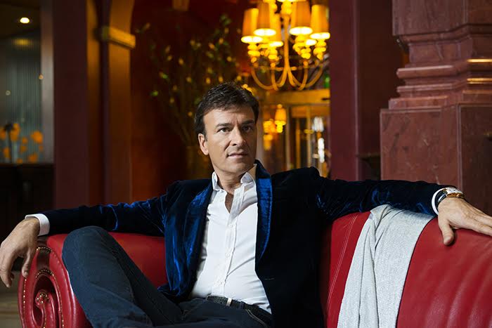 Concours : Gagnez votre place pour la pré-écoute de l'album &quot;Mon Fado&quot; en compagnie de Tony Carreira !