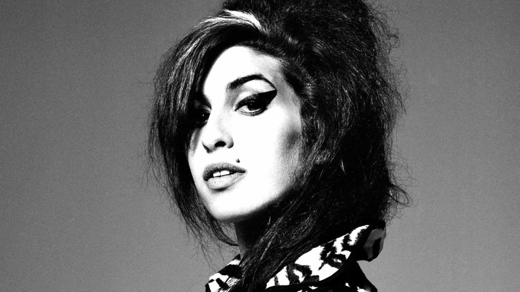 Amy Winehouse : Les révélations choc de sa mère