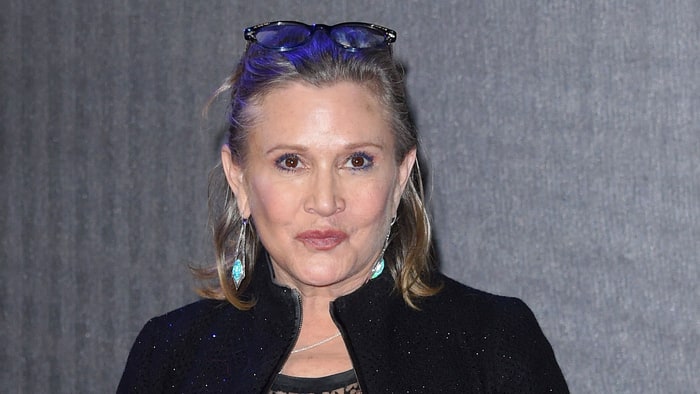 #StarWars VII Carrie Fisher moquée sur son apparence elle répond