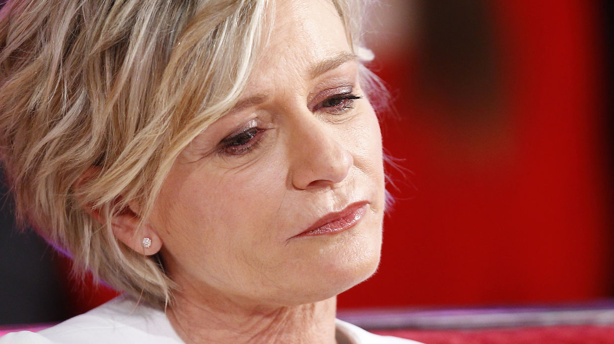 #TouteUneHistoire : Sophie Davant en larmes pour la dernière