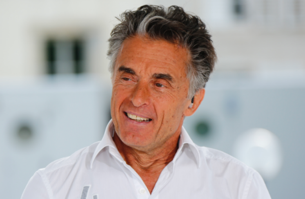 Gérard Holtz en larmes pour son dernier Tour de France