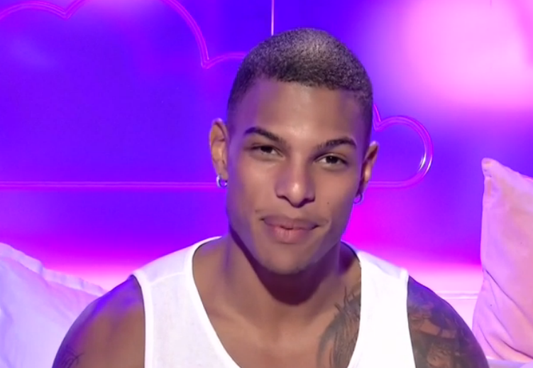#SS10 : C'est chaud ! Marvin crée le buzz avec son &quot;gros paquet&quot;