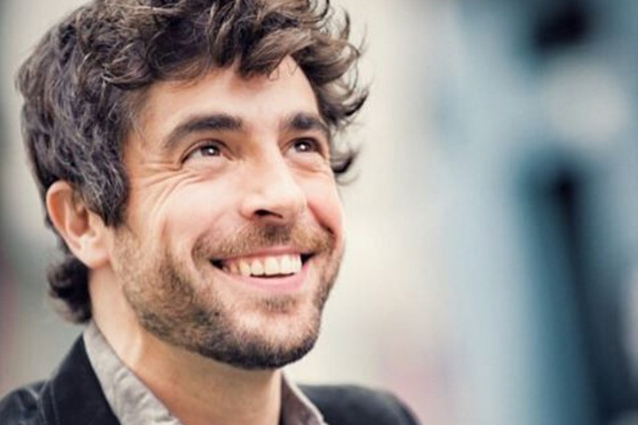 #Clem : Le sexy Agustin Galiana (Adrian) pose totalement nu