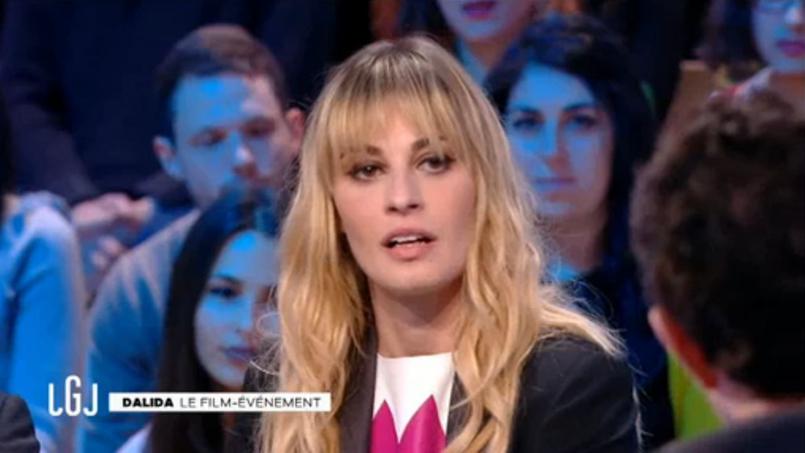 #LGJ : La comédienne Sveva Alviti victime d'un malaise en direct