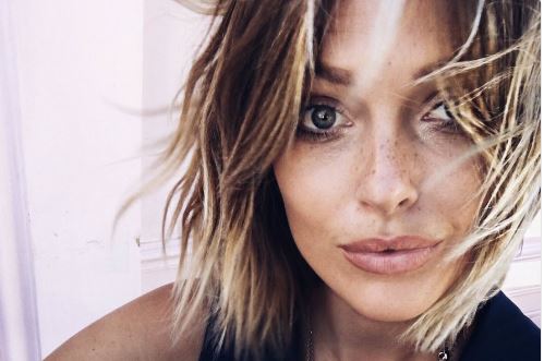 Caroline Receveur de nouveau en couple avec Valentin ? Elle répond !