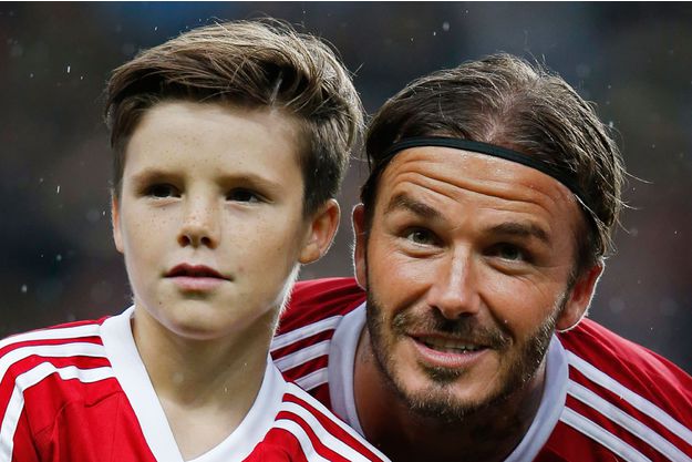 David Beckham joue encore une fois le papa modèle...