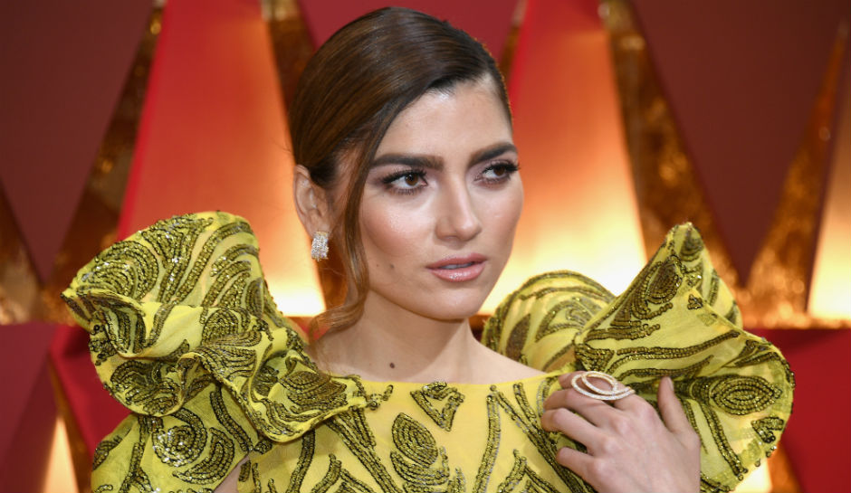 Oscars 2017 : La comédienne Blanca Blanco en dévoile trop avec sa robe fendue