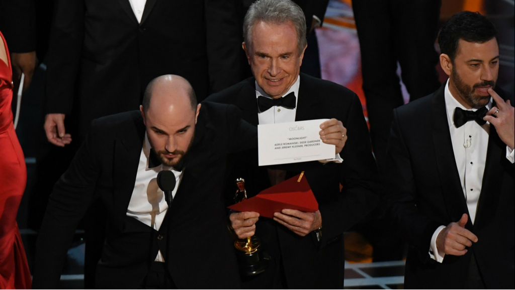 Oscars 2017 : Malaise sur scène après l'annonce du mauvais gagnant dans la catégorie &quot;Meilleur film&quot;
