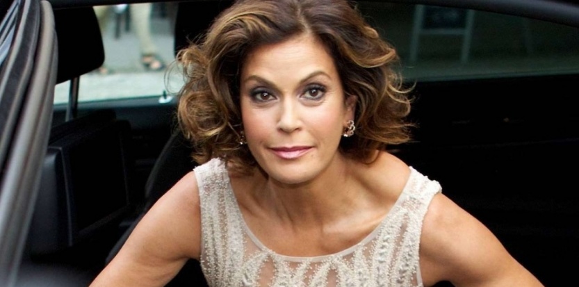 Teri Hatcher méconnaissable : Qu'a-t-elle fait à son visage ?