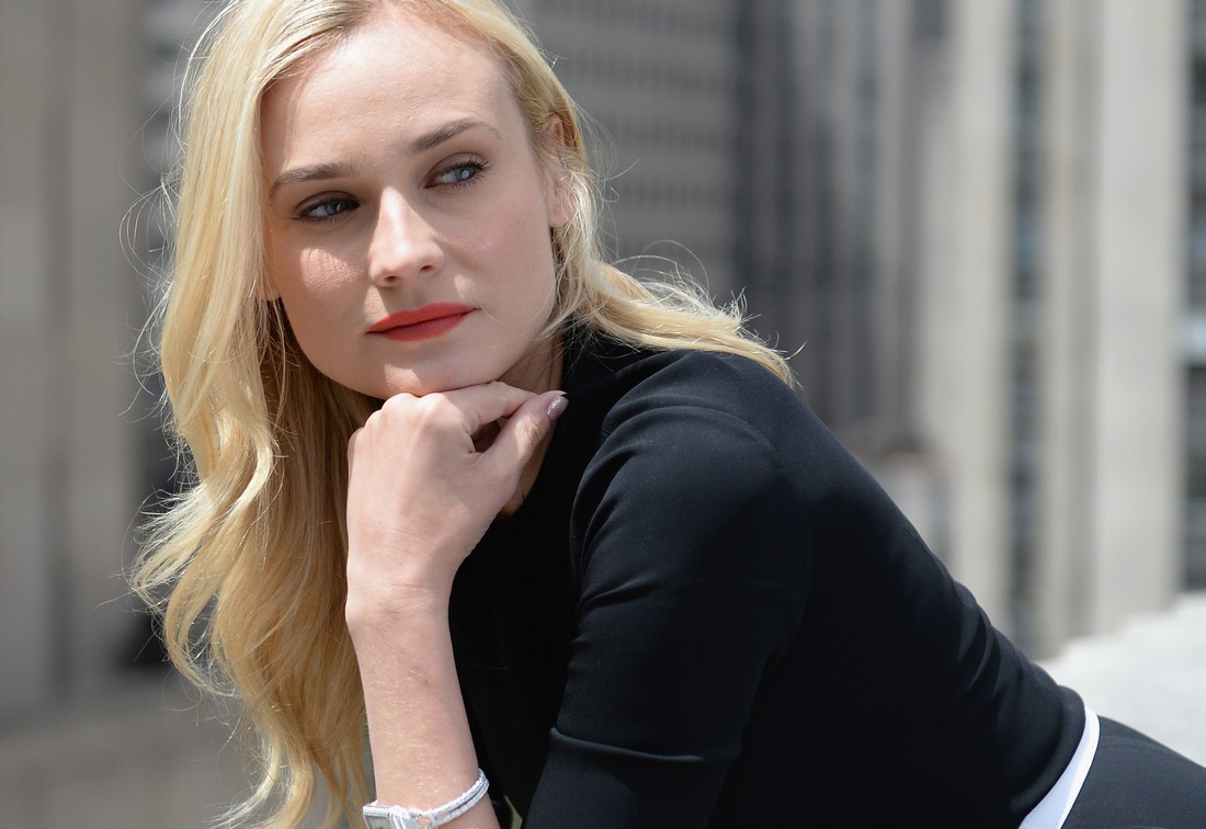 Diane Kruger non maquillée sur un selfie sexy !