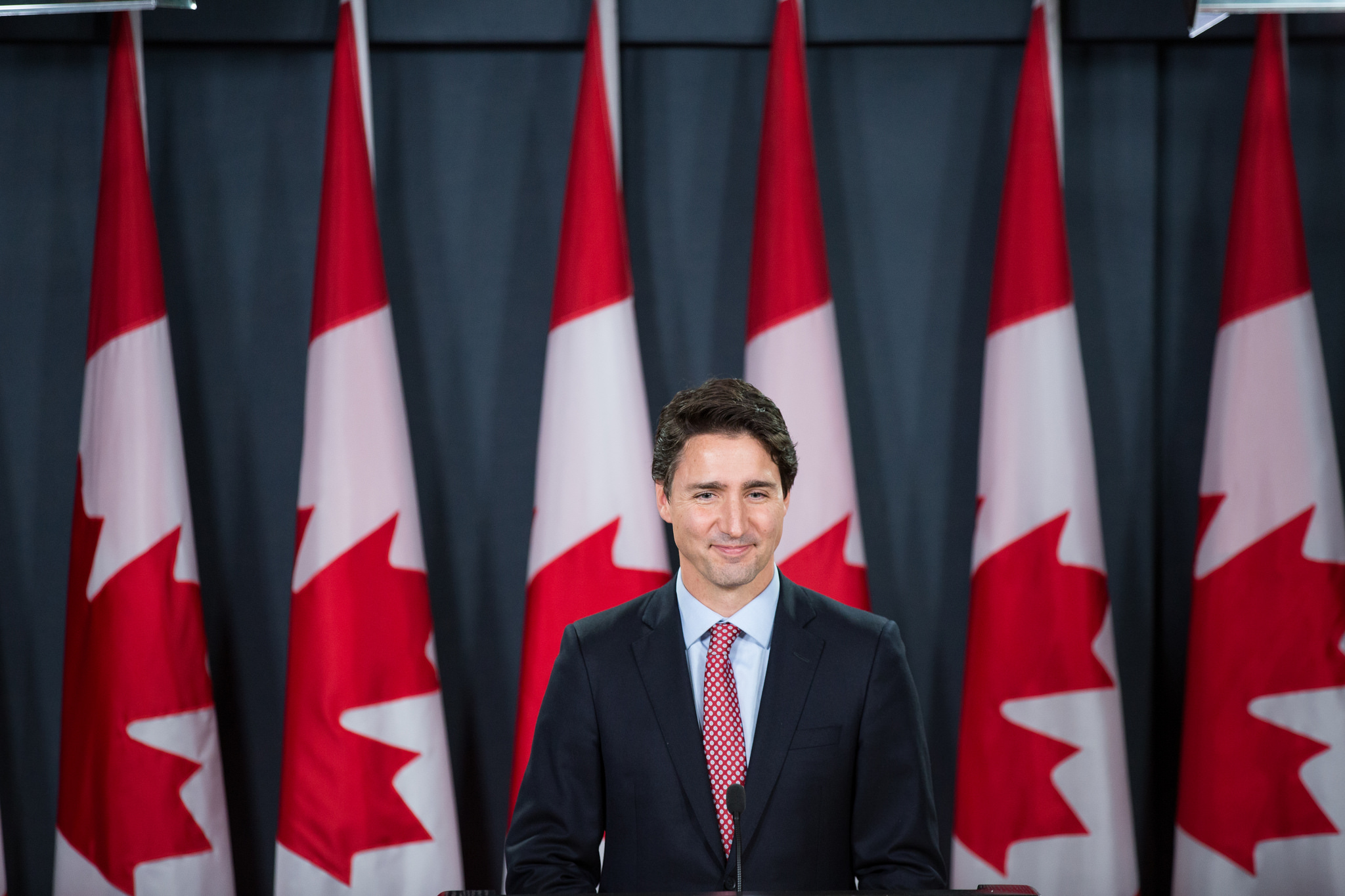 Justin Trudeau affole la toile avec ses photos de jeunesse !