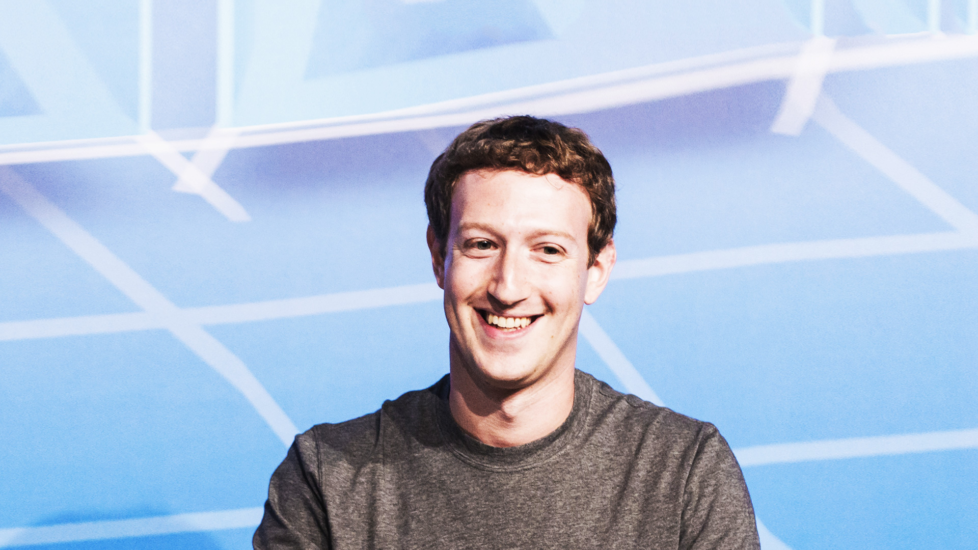 Mark Zuckerberg et Priscilia Chan attendent un deuxième enfant !