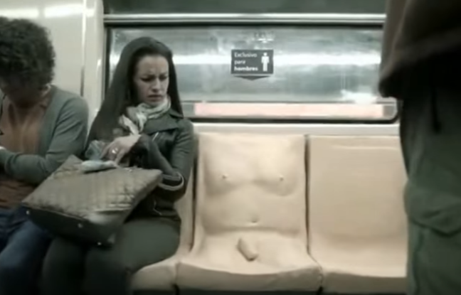 Un «siège à pénis» installé dans le métro mexicain...