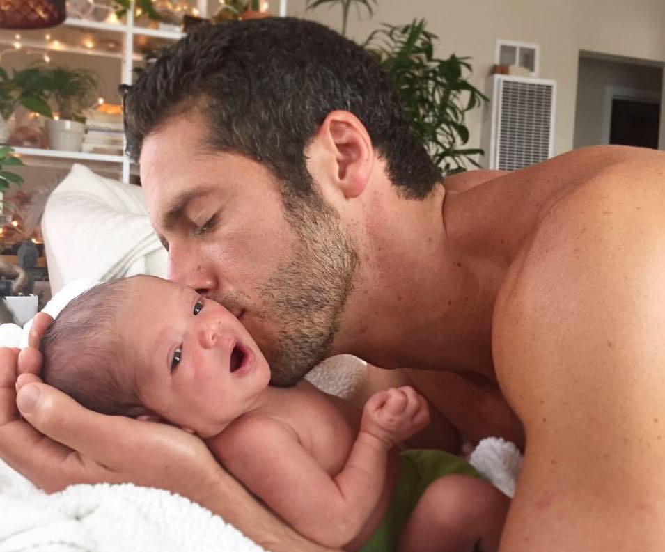 Ce bébé est déjà fan de Yoga !
