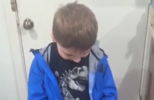 Ce petit garçon autiste est très émouvant...
