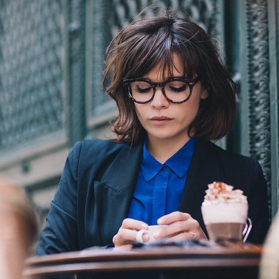 Et si on se mettait au Blunt Bob ? Suivez le mode d'emploi de cette coupe tendance !