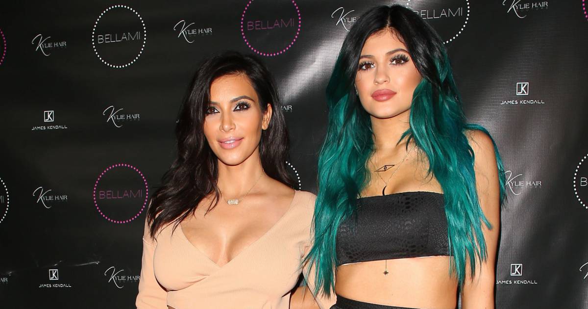 Kim Kardashian lance une gamme de maquillage avec Kylie Jenner