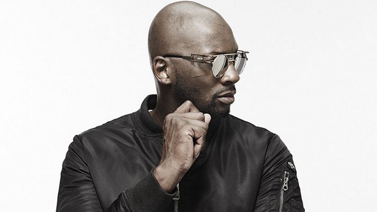Singuila : L’interview exclusive du chanteur pour son nouvel album « Entre 2 »