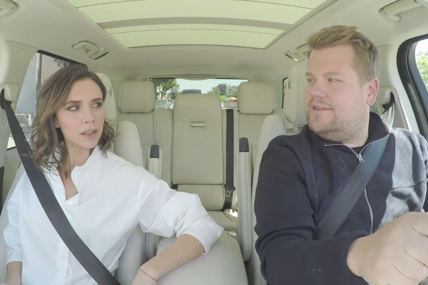 Victoria Beckham comme vous ne l'avez jamais vue ! La styliste se lâche !