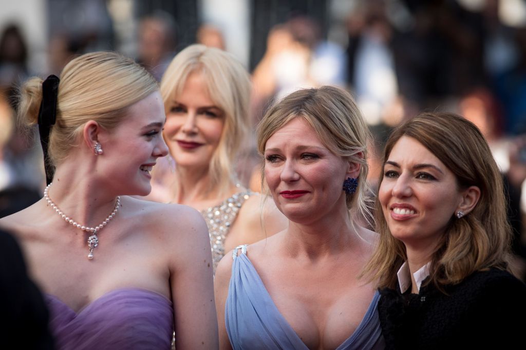 Cannes 2017 : Kirsten Dunst en larmes sur le tapis rouge, l'image forte du Festival